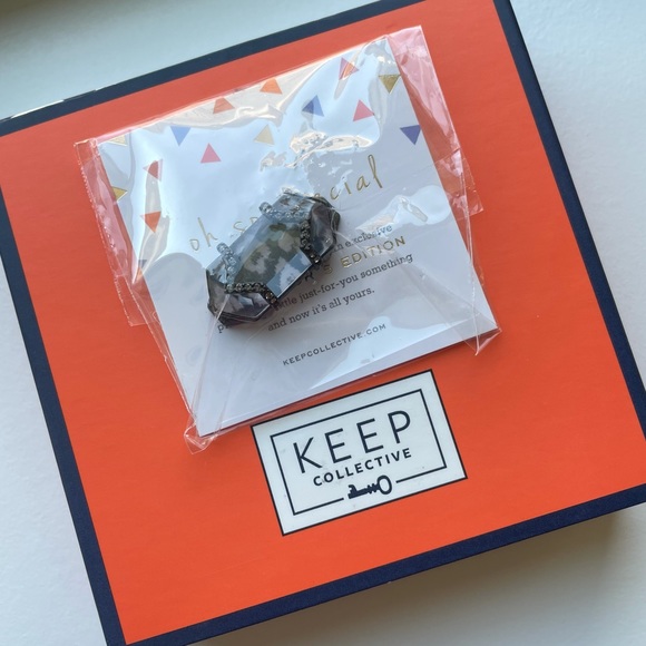 NWT Bright Spots Pave Reflections Key - Picture 2 of 2